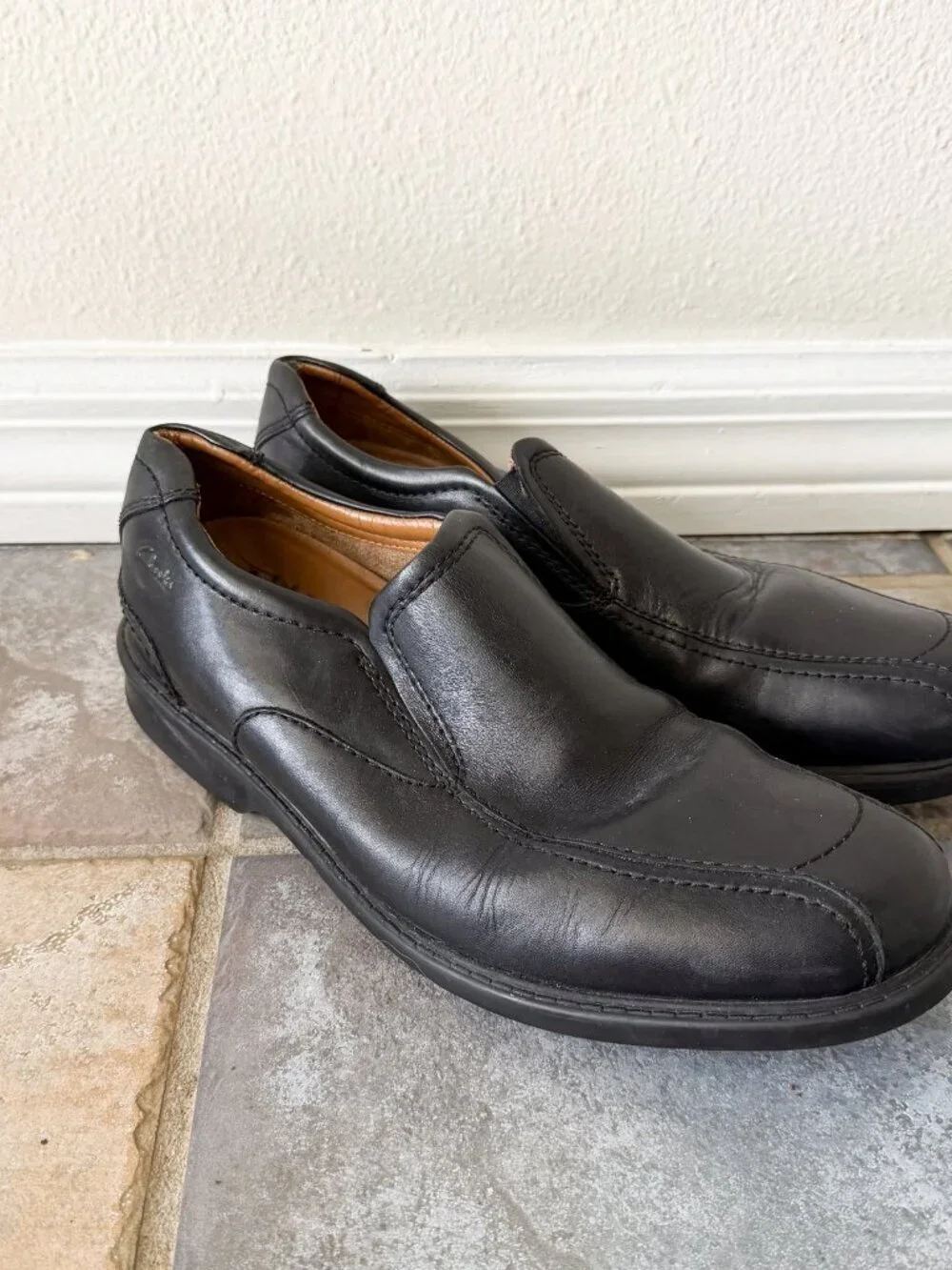Clarks Mens Black Leather Slip On Loafers Comfort Casual Shoes 9M